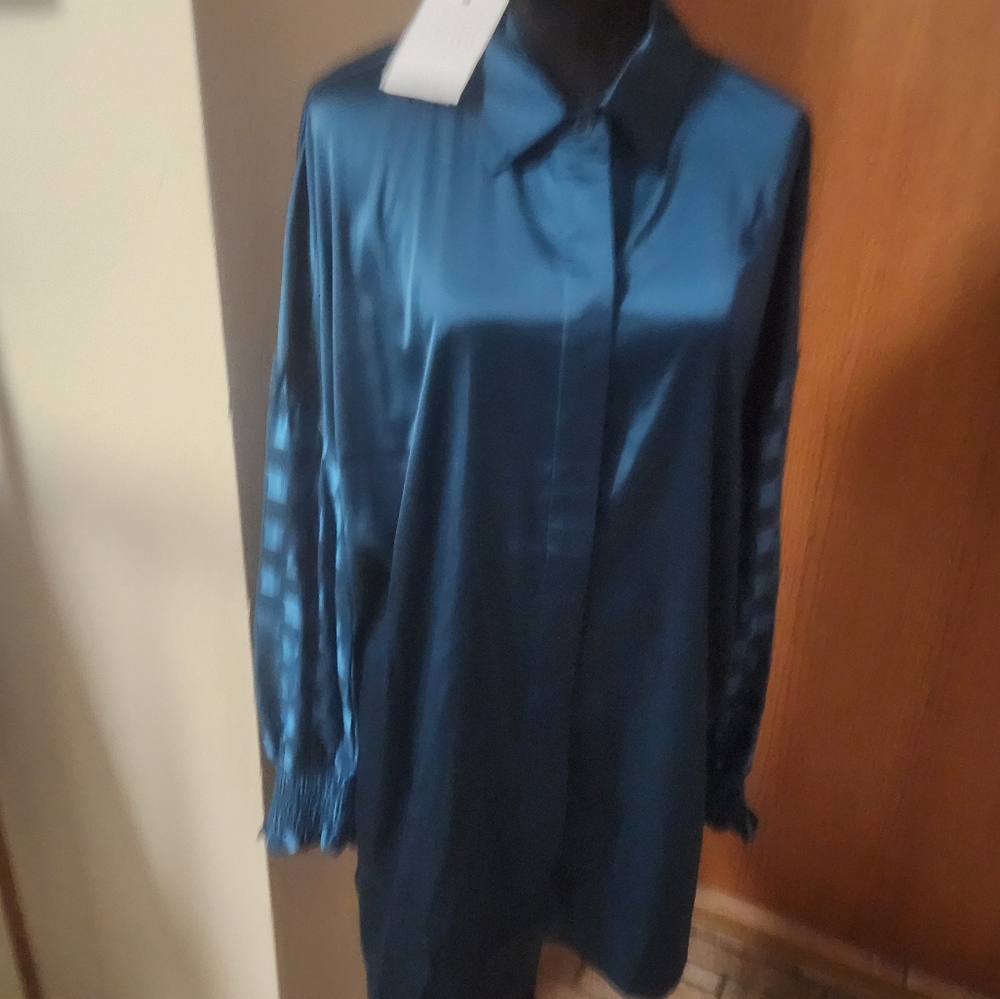 And the why Top NWT